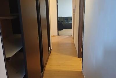 Vând apartament cu 3 camere str. Mihai Viteazu nr.67 Vând apartament cu 3 camere str. Mihai Viteazu nr.67 - 6
