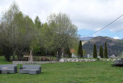 Vanzare hotel in zona superba de munte cu priveliste incredibila din camere - 33