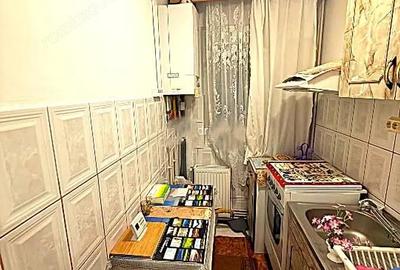 Apartament cu 2 camere decomandat, mobilat în Soarelui