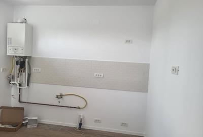 Casa P+M, toate utilitățile, la ASFALT, COMISION 0 - 8
