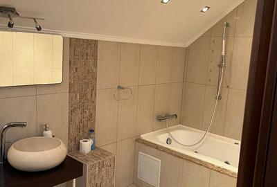 Casă cu 4 camere în Teiușu - 11