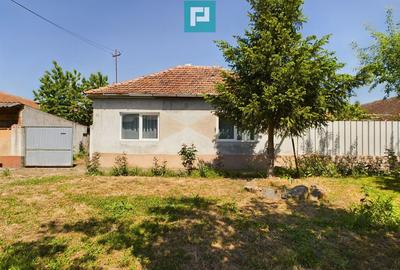 Casa cu 4 camere in Cruceni - 8