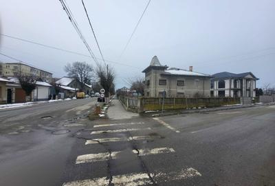 Casă cu 4 camere în Central - 1