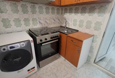 Garsonieră mobilată complet - Piața  CET - Liceul Dimitrie Leonida - 35.000 Euro Garsonieră mobilată complet - Piața  CET - Liceul Dimitrie Leonida - 35.000 Euro - 17