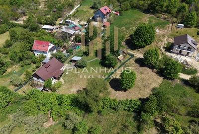 Teren de 650 mp, în Central - 1