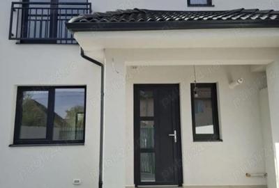 Casă cu Teren 250 Mp în Plopi - 1