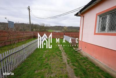 Casă cu 3 camere în Drăganu - 12