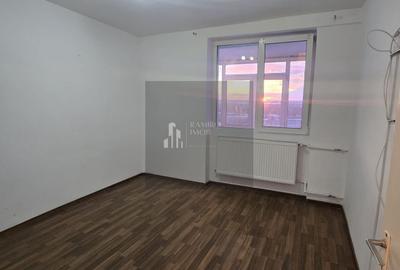 Apartament cu 3 camere decomandat în Giurgiului - 2
