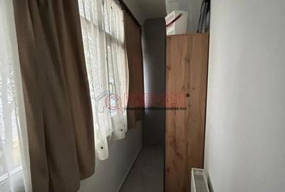 Apartament cu 2 camere decomandat în Apărătorii Patriei - 14