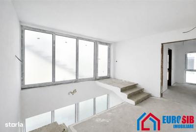 Casă cu 4 camere cu Teren 295 Mp în Central