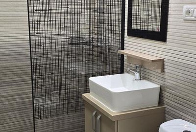 Garsonieră decomandată în Școlilor