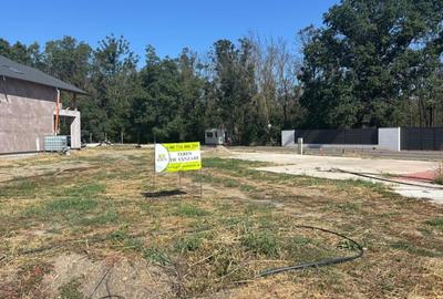 Teren intravilan cu potential de activitate comerciala ,Comuna Vanatori 740 mp - 4