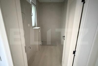 Casa de vanzare in Sanpetru teren 300 m2, suprafa? - 2