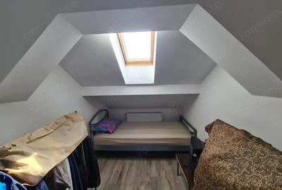 Apartament cu 4 camere decomandat, mobilat în Sărari