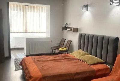 Garsoniera in zona Izvor