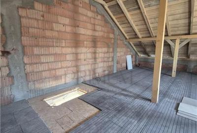 Duplex cu 3 camere cu Canalizare în Moșnița Nouă - 14