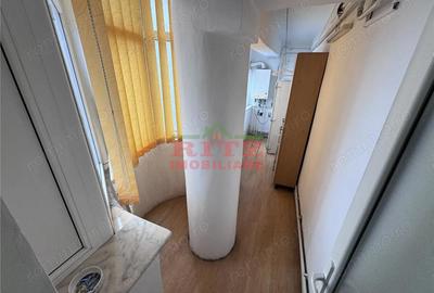 Apartament cu 3 camere decomandat în Steaua - 9