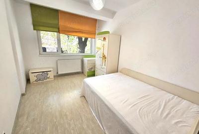 Apartament cu 3 camere semidecomandat, mobilat în Ștefan cel Mare - 13