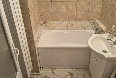 Garsonieră decomandată în Central - 4