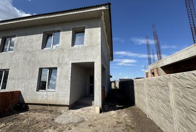 Sacalaz, 1/2 Duplex pe Etaj, 4 Camere,2 Bai,Terasa Acoperita - 2