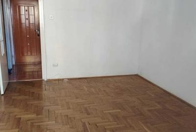 Garsoniera Strada Soarelui - zona Astra - cod 5211 - 2