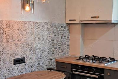 Garsonieră decomandată în Central - 11