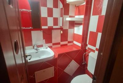 Apartament 3 camere, vis-a-vis de Piata Centrala - 6
