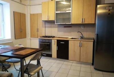 Apartament cu 3 camere decomandat în Tătărași - 3
