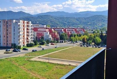 Apartament cu 3 camere semidecomandat, mobilat în Avantgarden - 16