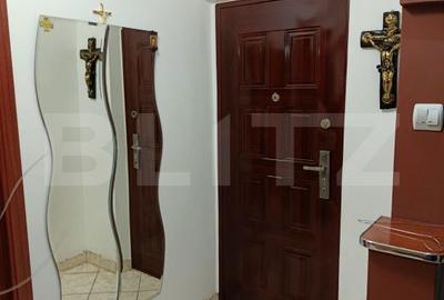 Apartament cu 3 camere decomandat în George Enescu