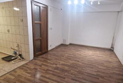 Apartament 3 camere decomandat Aleea 1 ?imnic, mansard? - 3