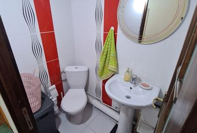 Apartament cu 3 camere decomandat în Central - 13