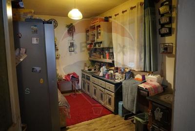 Casă cu 6 camere cu Canalizare în Crăciunești - 17