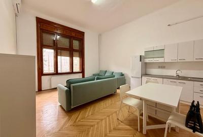 Apartament spațios 4 camere,  Piata Victoriei - 12
