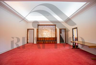 Casă individuală cu 63 camere cu Canalizare în P-ța Romană - 18