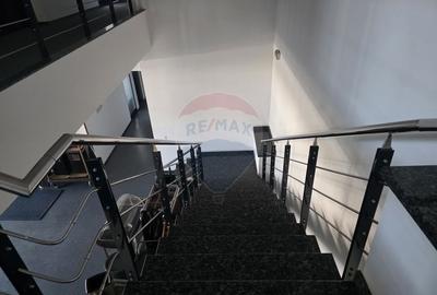 Spațiu industrial, de 2,400 mp, în Centura Nord - 14