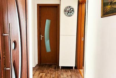 Apartament 2 camere decomandate, zona Petrodava - 13