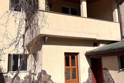 Apartament cu 3 camere decomandat în Central - 5