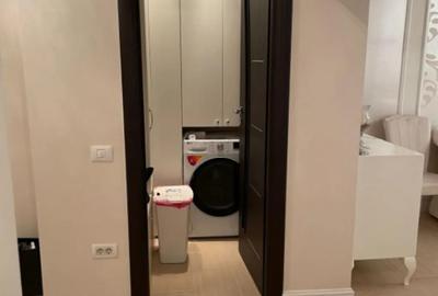 Apartament cu 3 camere decomandat, mobilat în Capitol