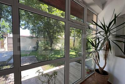 Vila spa?ioasa de 213 mp cu curte de 500 mp de inchiriat - 7