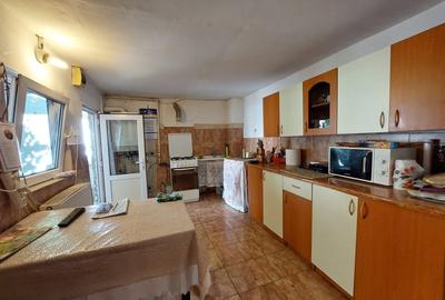CASA 3 CAMERE  |  TOMIS 2  |  STADION - 10
