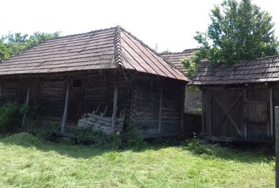 Casă cu 4 camere în Strejești - 8