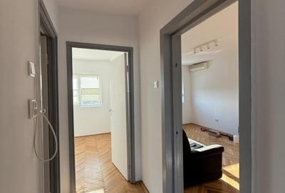 Apartament 3 camere, 74 mp utili,  cu vedere panoramica - Complex studentesc - 13