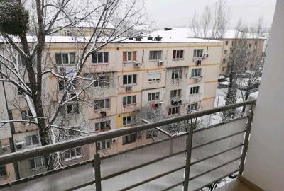 Garsonieră decomandată în Central - 2