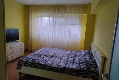 Apartament cu 3 camere decomandat în Viziru 3 - 2