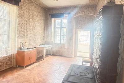 Casă cu 3 camere cu Canalizare în Ultracentral - 6