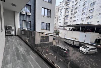 Apartament cu 3 camere semidecomandat, mobilat în Decebal - 18