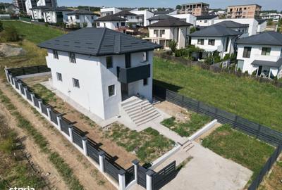 Casă cu 4 camere cu Teren 350 Mp în Rediu - 2