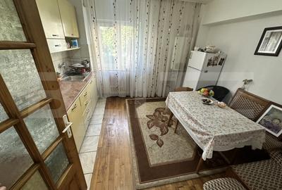 Apartament 3 camere decomandat 100 mp - 13