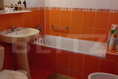 CASA IN CENTRU -REGHIN CU SPATIU COMERCIAL - 3